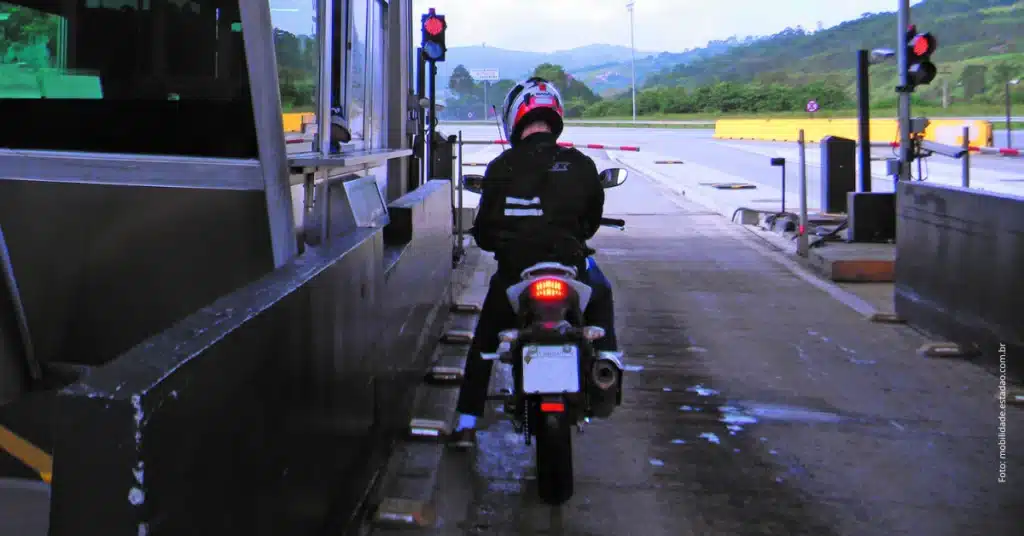 Isenção de Pedágio para Motoboys Projeto de Lei 232224 está em andamento
